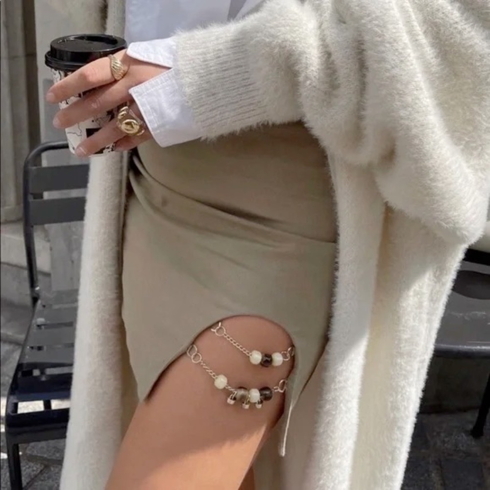 NWT Zara Linen Beaded Mini Skirt Sand Nude XS Blogger Favorite - Picture 2 of 14